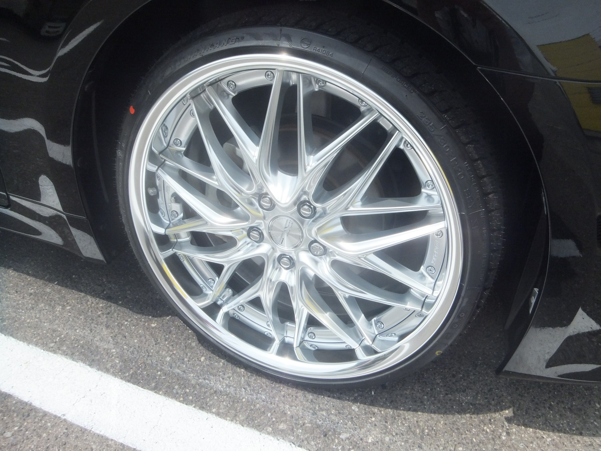 AWS210 クラウン Hybrid 20ｲﾝﾁホイール+TPMS＋アライメント | 店舗