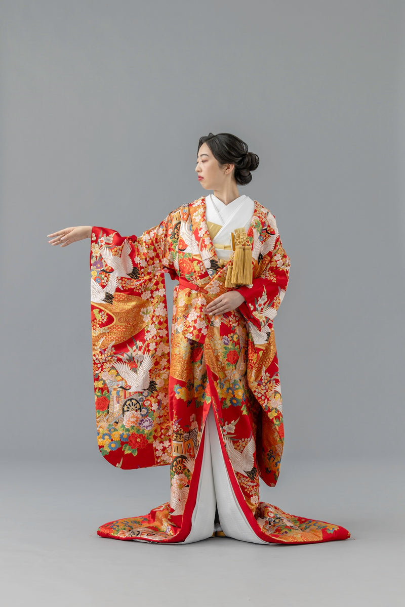 御所車と鶴｜白無垢・色打掛レンタルなら結婚式着物専門の【THE SHOP