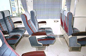 急行「だいせん」など用種別板（指定席・快速）