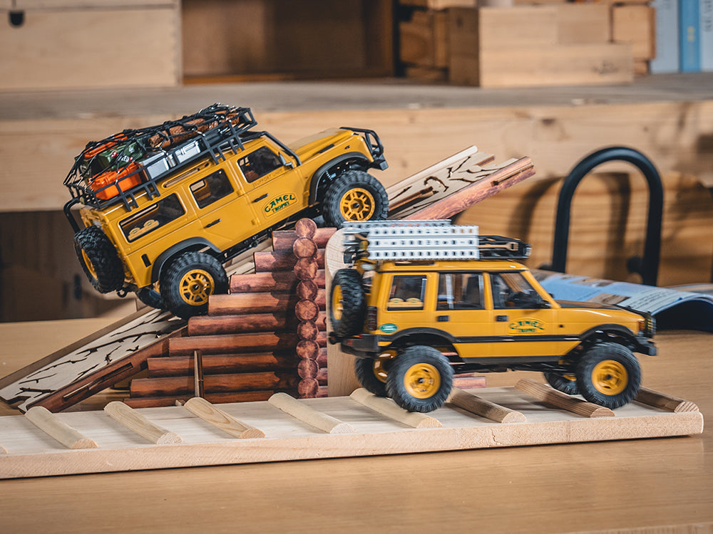 FMS 1:24 FCX24M ランドローバー キャメルトロフィーラジコンオフ