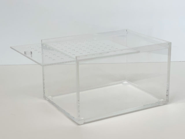 爬虫類 昆虫類 オーダーメイド飼育ケース - アクリル加工屋