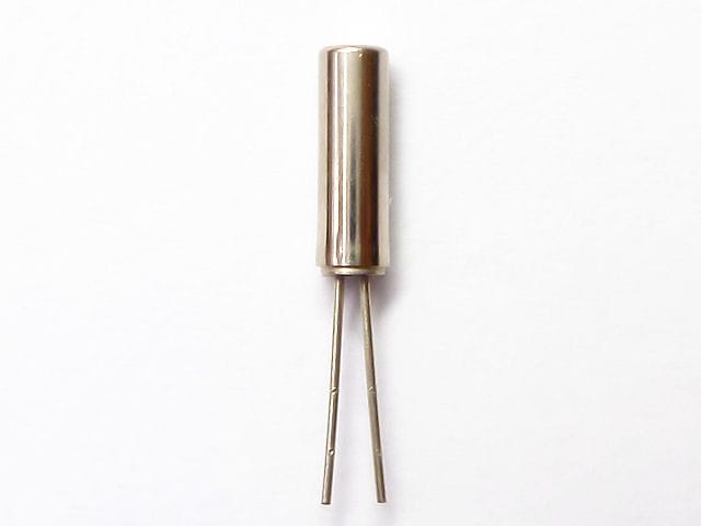 クリスタル(水晶発振子) 32.768kHz: 受動部品 秋月電子通商-電子部品