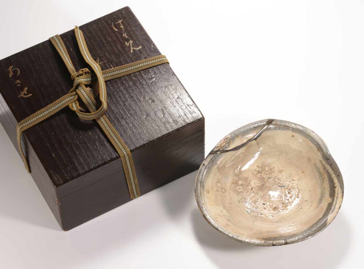 李朝刷毛目茶碗「浅瀬」 - 古好屋