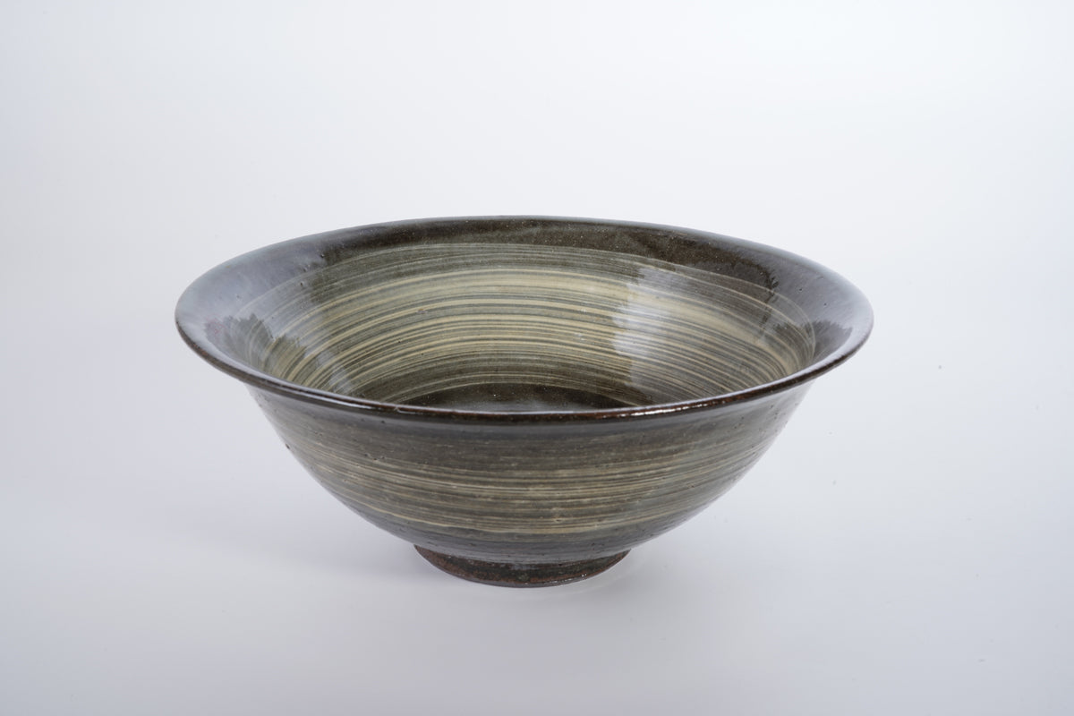 古唐津 平盃・小皿（黒）三島象嵌 桜花 椎の峰窯 完品 【公式通販】