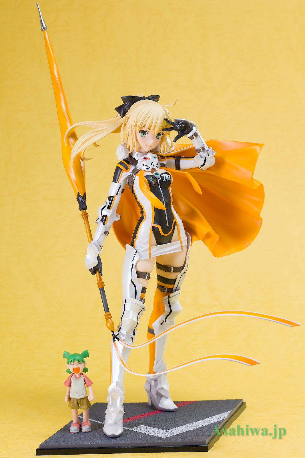 アルトリア・ペンドラゴン レーシングVer. 1/7スケール 完成品
