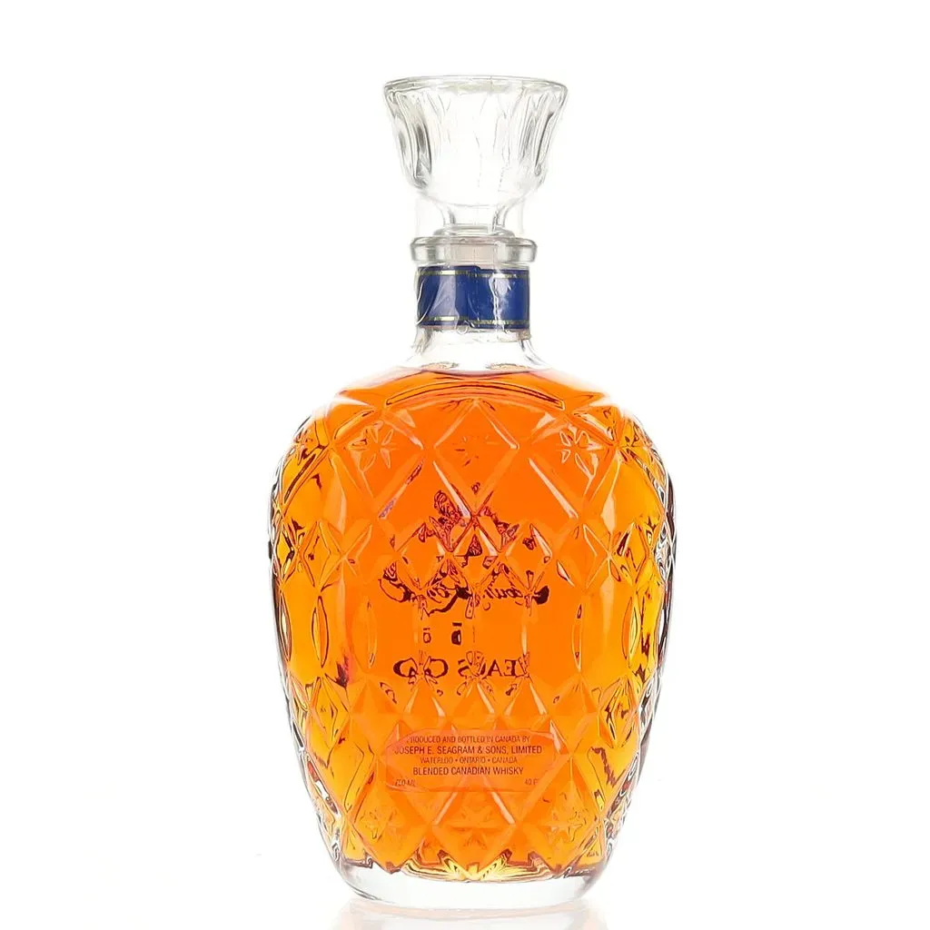 BAXUS - Crown Royal 15 Year 1980s Bottling
