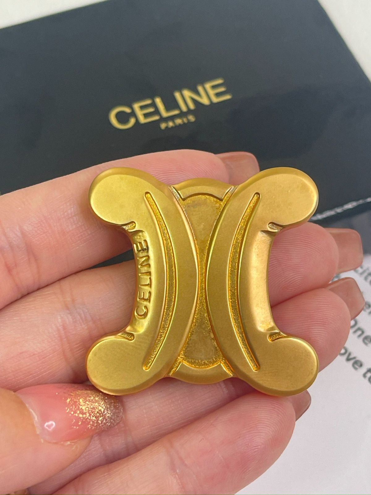 セリーヌ ブローチ CELINE - CELINE ブローチ セリーヌの通販 by