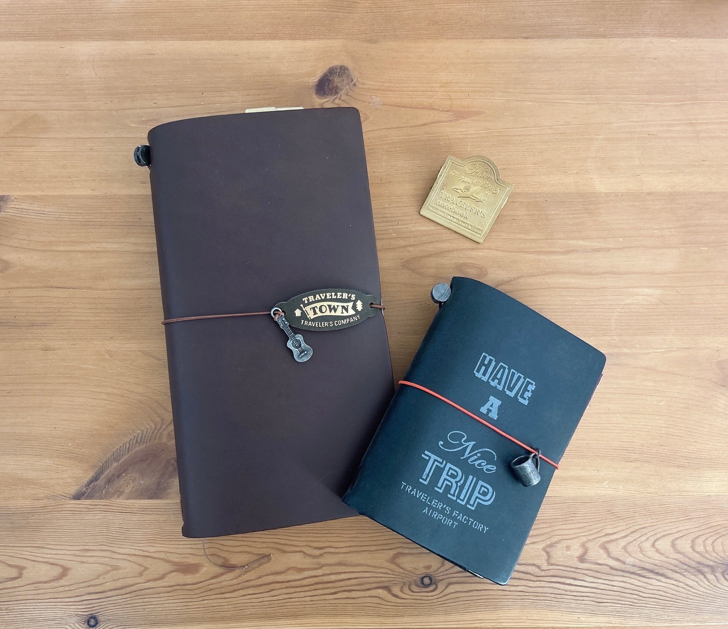 PRADA プラダ トラベラーズノート ブラスタグ