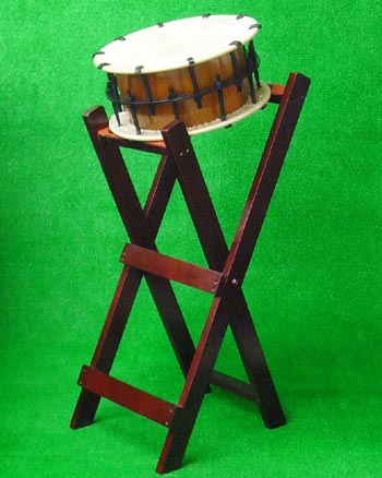 締太鼓 和太鼓 和楽器 締め太鼓 打楽器 台 打面34センチ 大締太鼓 3尺