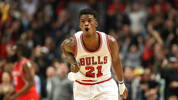 直筆サイン入り写真 ジミー・バトラー シカゴ・ブルズ/フレーム別/SA