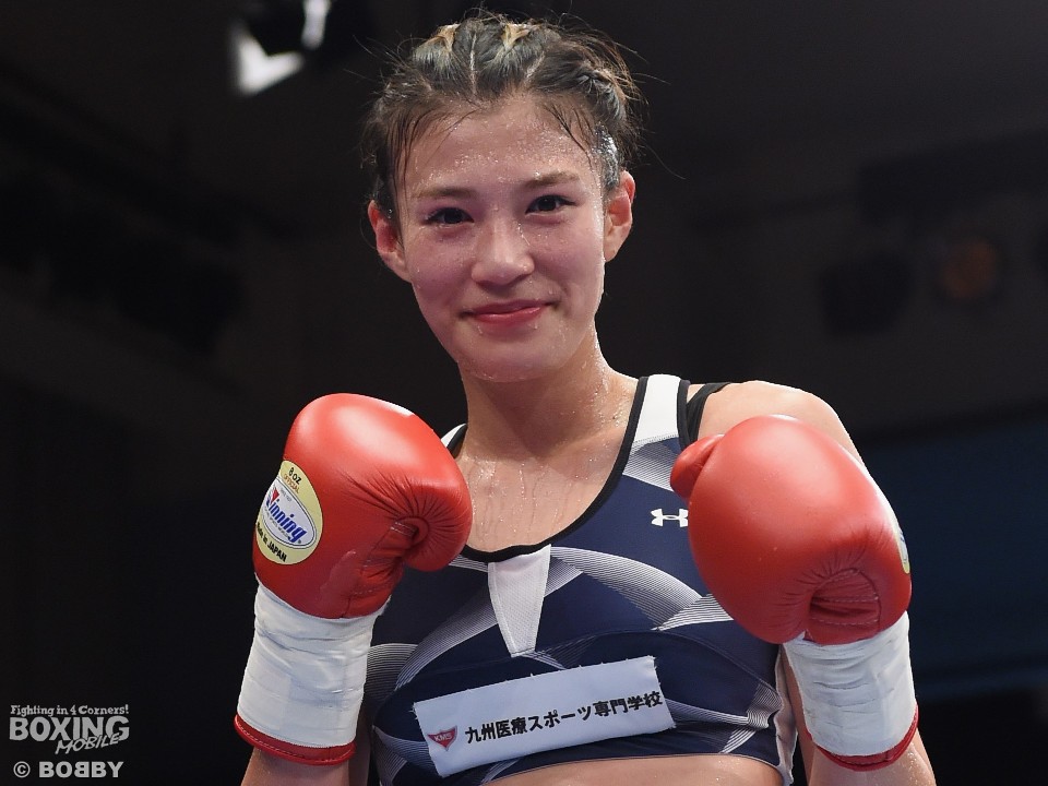 14/BBM リアルヴィーナス 直筆サイン 高野 人母美 (ボクシング) 14/BBM
