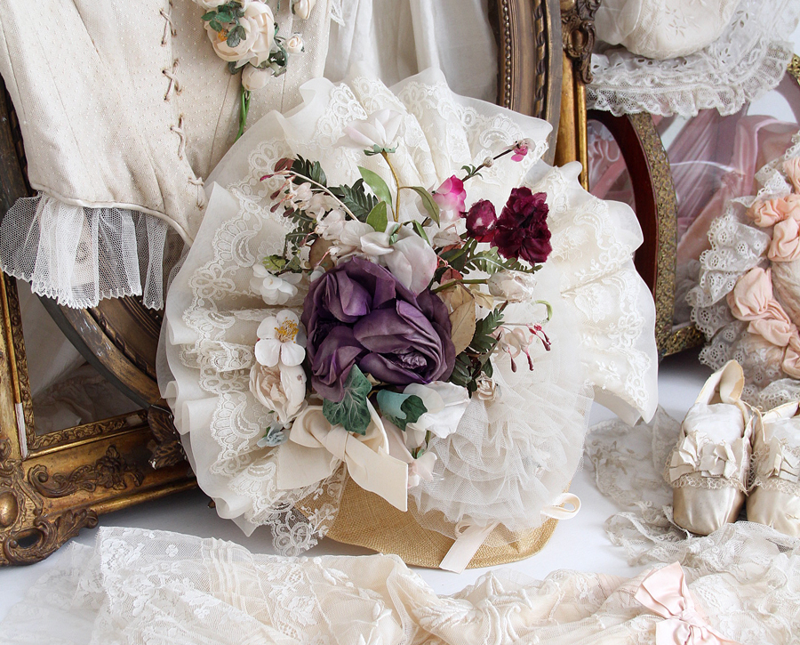 ベルエポック時代の布花ブーケ＆お帽子＆レース付け襟アレンジセット