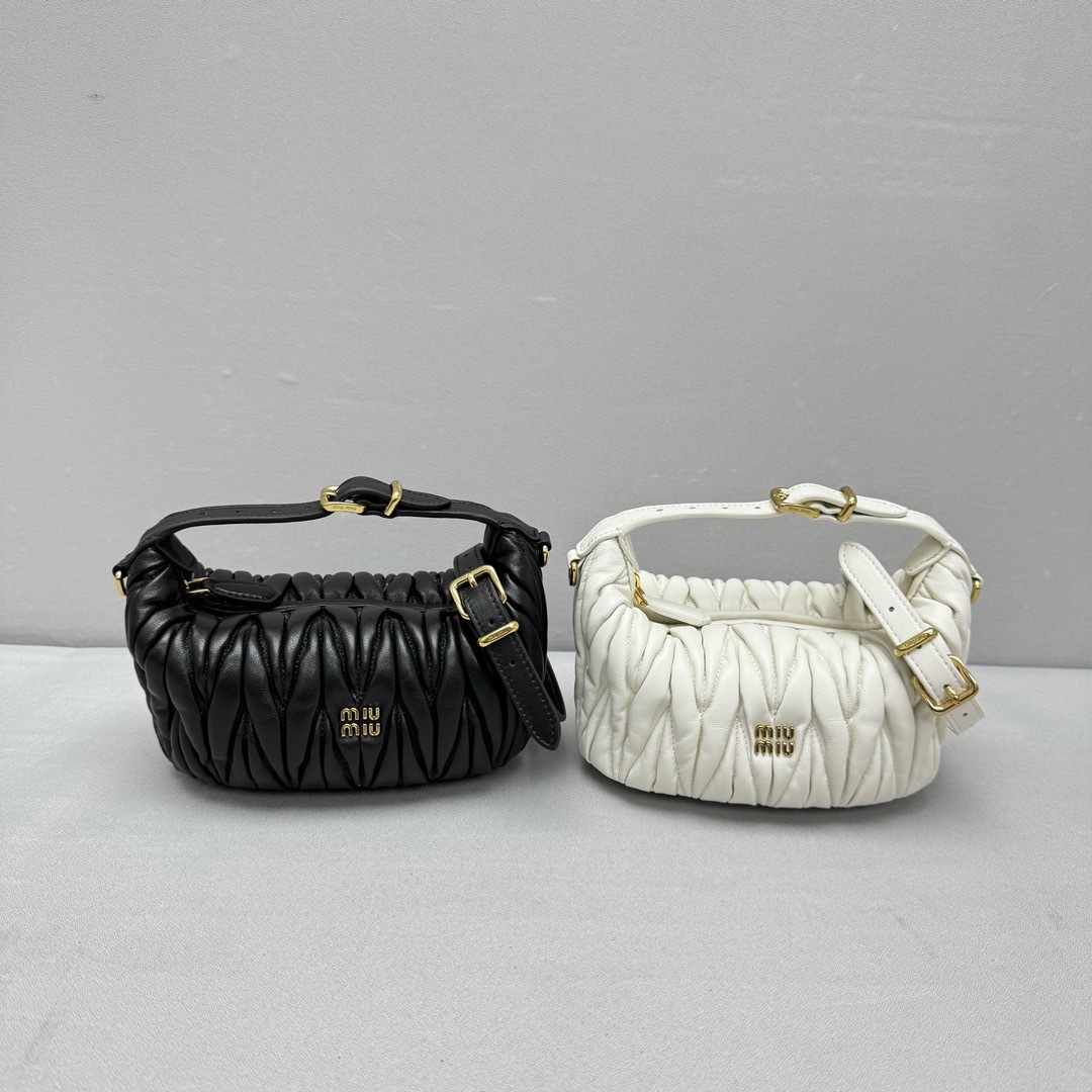 LIMELIGHT MADEIN ミユ スへ ガウン チェキ ポラロイド miu ♥ Nyan Me