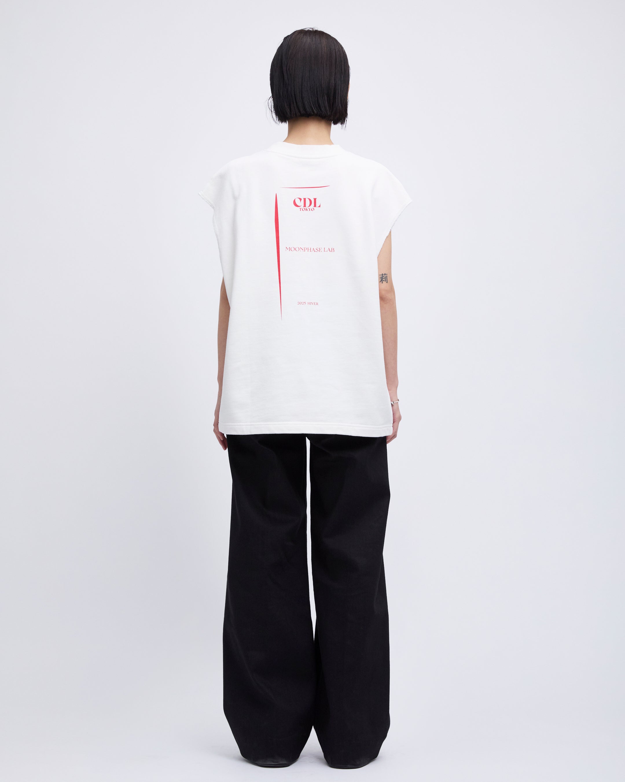 CDL Sleeveless Sweatshirt – CDL TOKYO