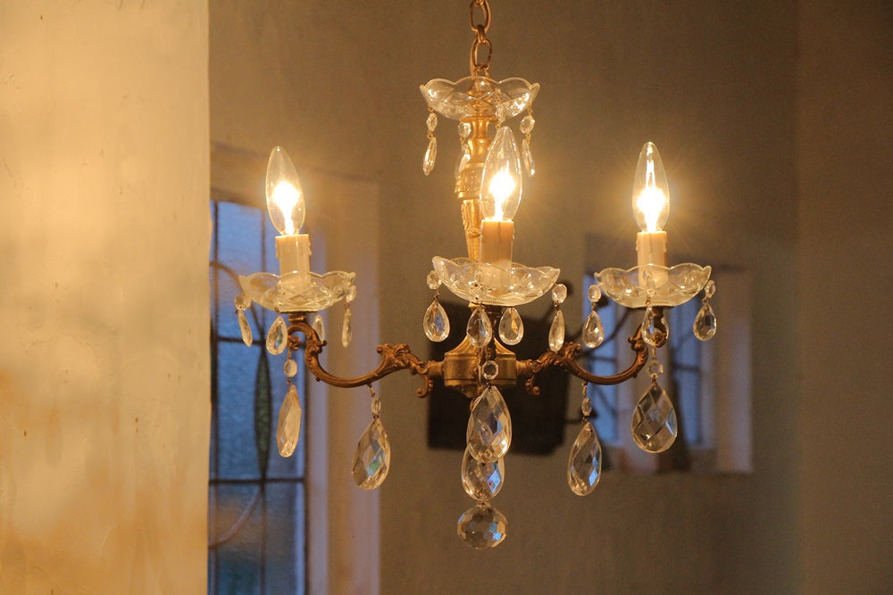 24. 超激安！フランス アンティーク シャンデリア 3灯 キャンドル