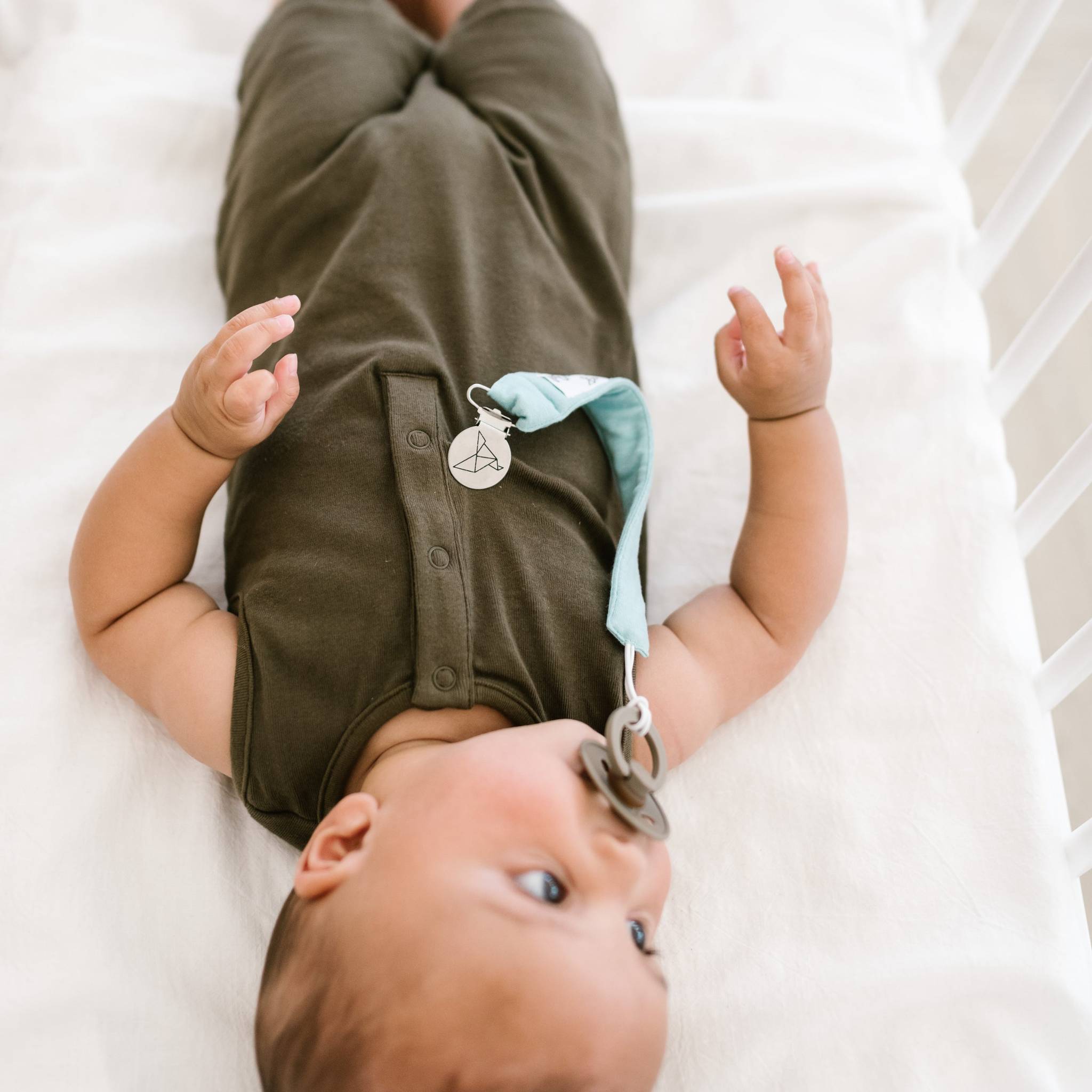 Binky Clips - Chip – Copper Pearl