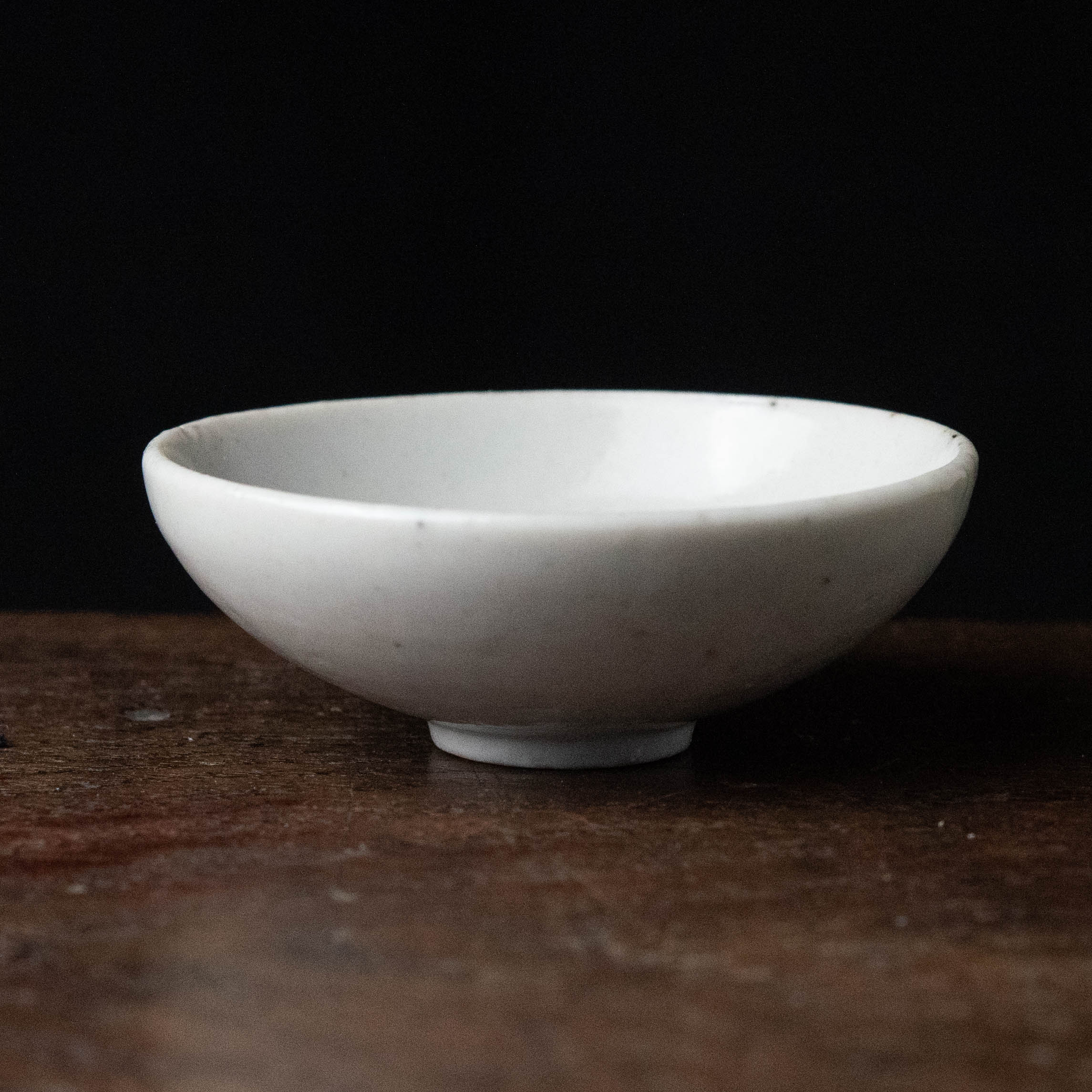 陶磁器 :: 波佐見 笹文 くらわんか手 紅皿 | COTTOU.JP 骨董の通販