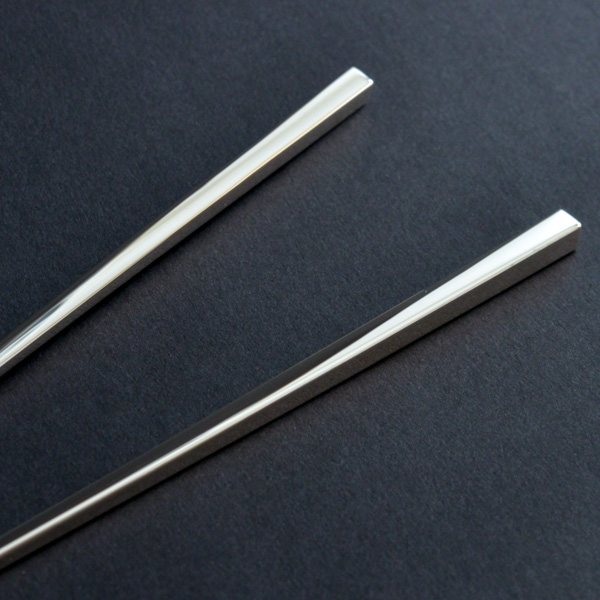 送料無料】 銀製 箸 女性用 名入れ彫刻無料 / お箸 プレゼント 一膳