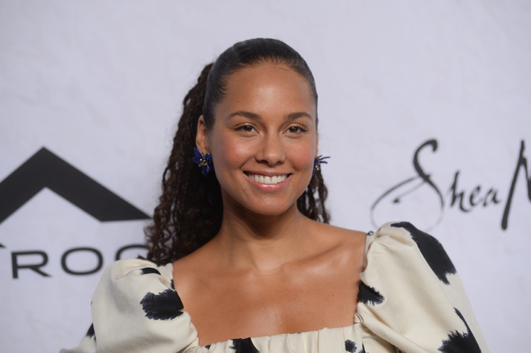 Alicia Keys To Host Grammy Awards