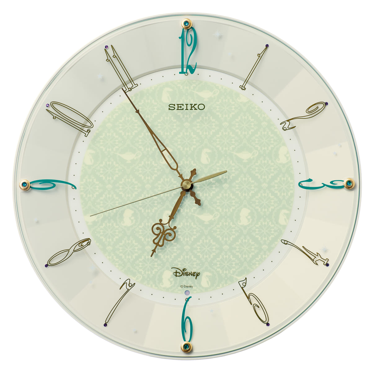 暗くなるとキャラクターが浮かび上がる！セイコークロック「ディズニー
