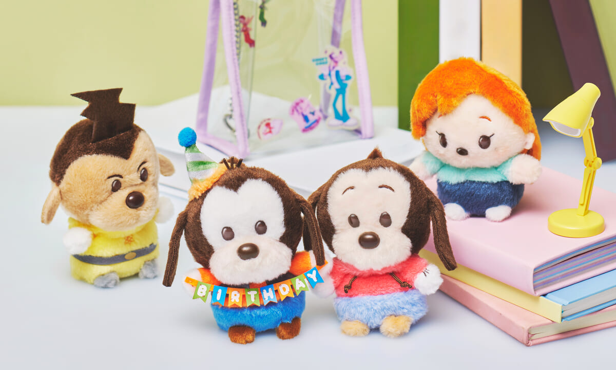 ☆ グーフィー ぬいぐるみキーホルダーGOOFY BIRTHDAY Disney Store