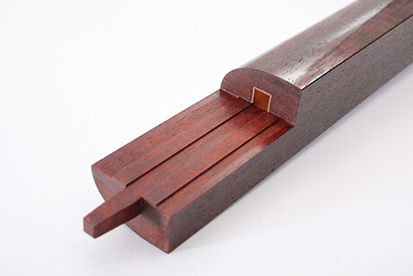 Y33 三味線 紅木 長唄 K18駒 金細 バチ 株式会社柏屋 Y33 三味線 紅木