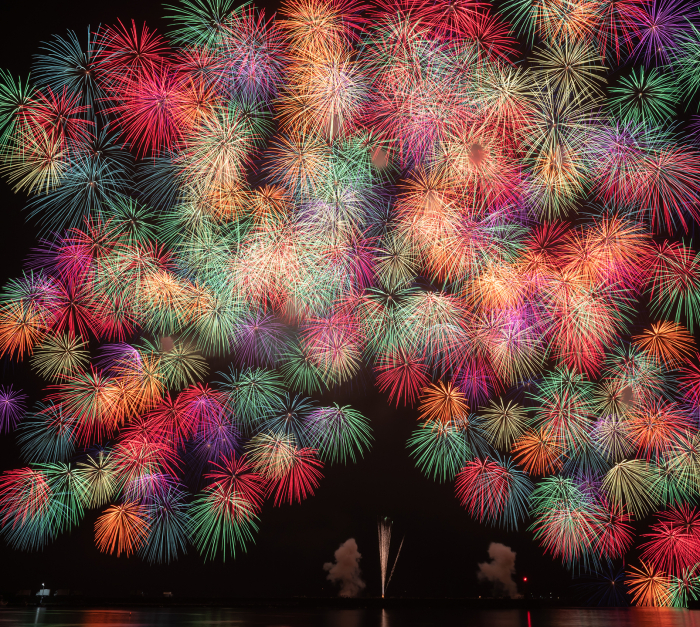 おわせ港まつり - 「HANABITO」全国花火大会&祭り 有料チケット