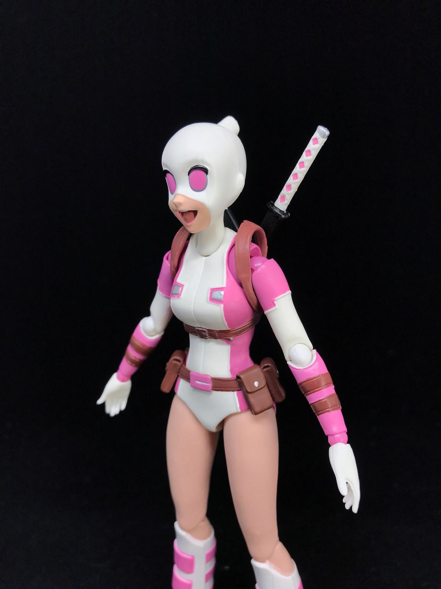 MAFEX グウェンプール アクションフィギュア