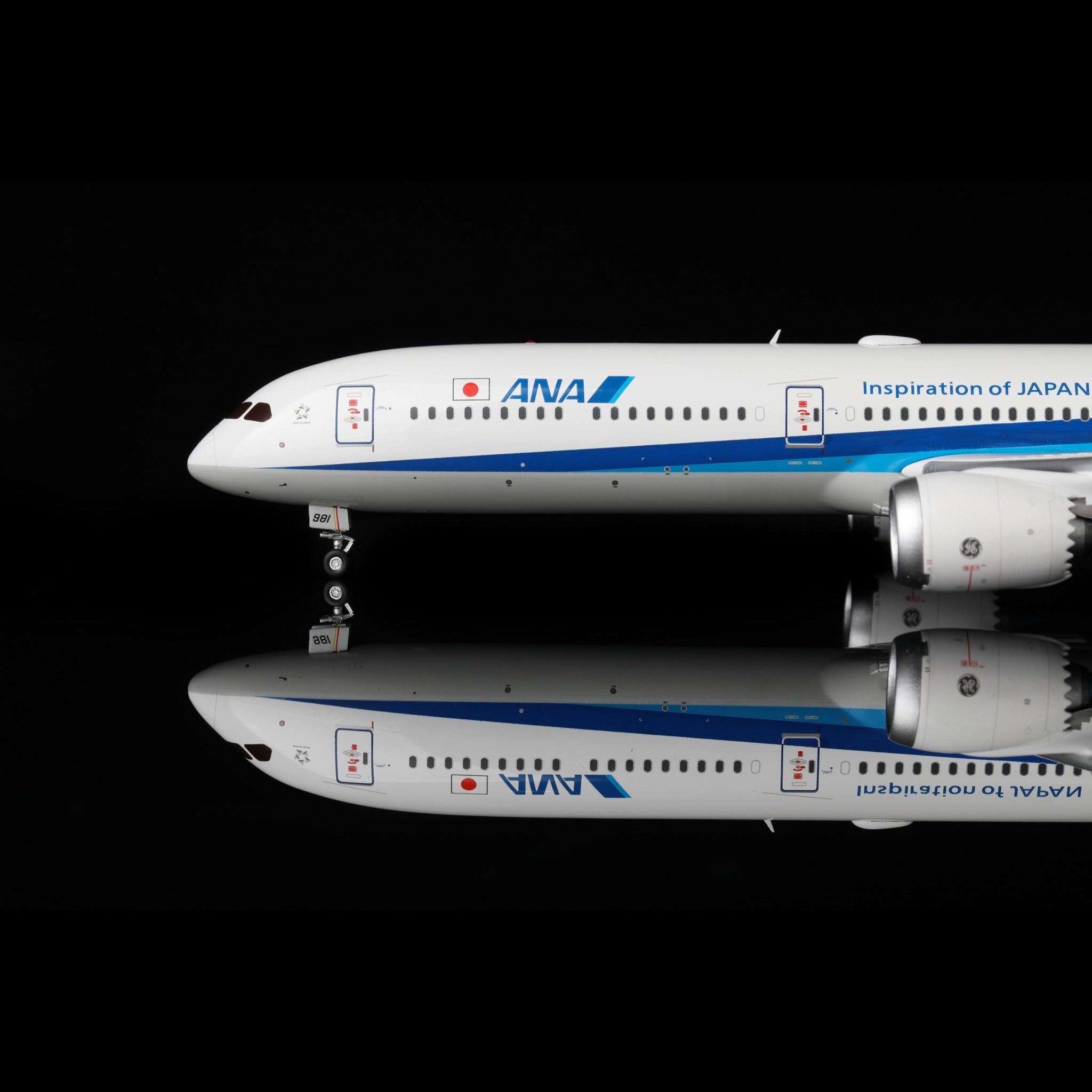 ANA Boeing 787-10 模型 1:200スケール ANA B787-10 JA981A – 1:200