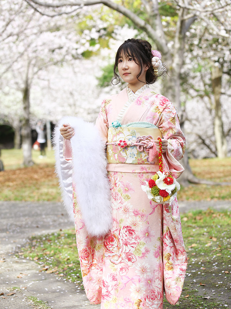 ふーりーちゃん着用 liz lisa リズリサ 振袖 ピンク 中古 美品 ふー