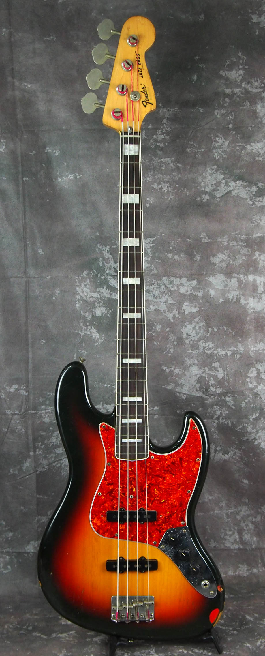 買取情報】75年スタイルのフェンジャパ・ジャズベース『Fender Japan