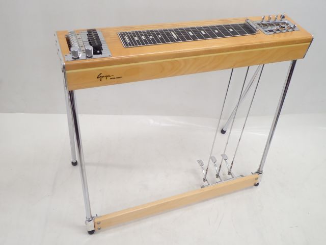 Guyatone グヤ8弦スチールギター レストア品 スタンド、ケース付