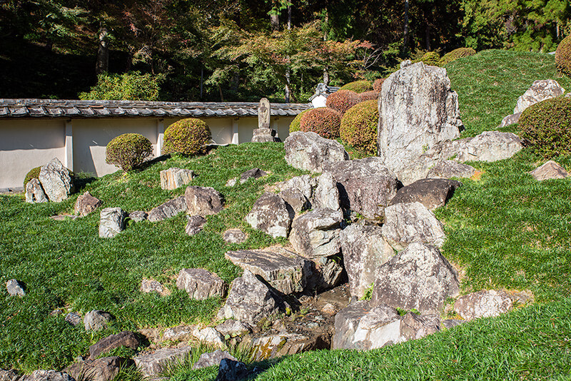 冨賀寺 3つで1つの庭園となる「三囿一連」の庭 -庭園ガイド