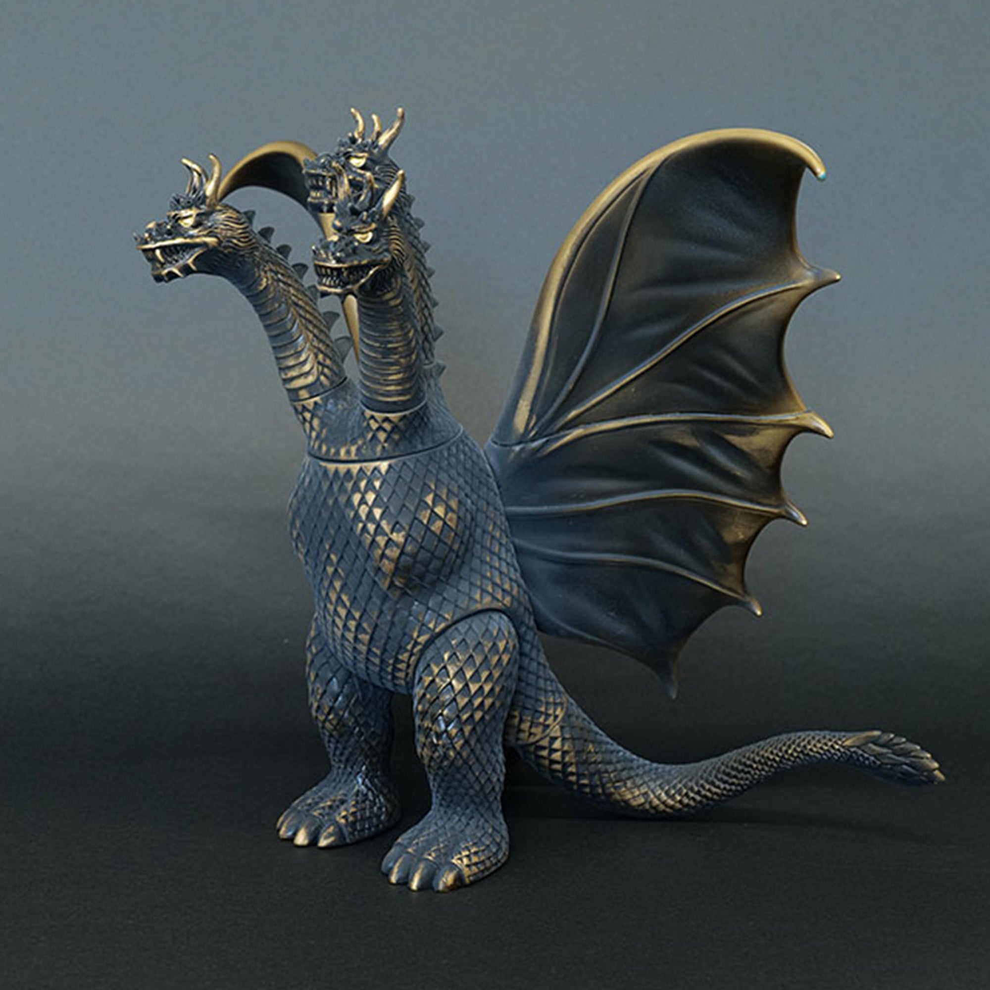 Marusan King Ghidorah Millennium Dragon King Figure – Godzilla