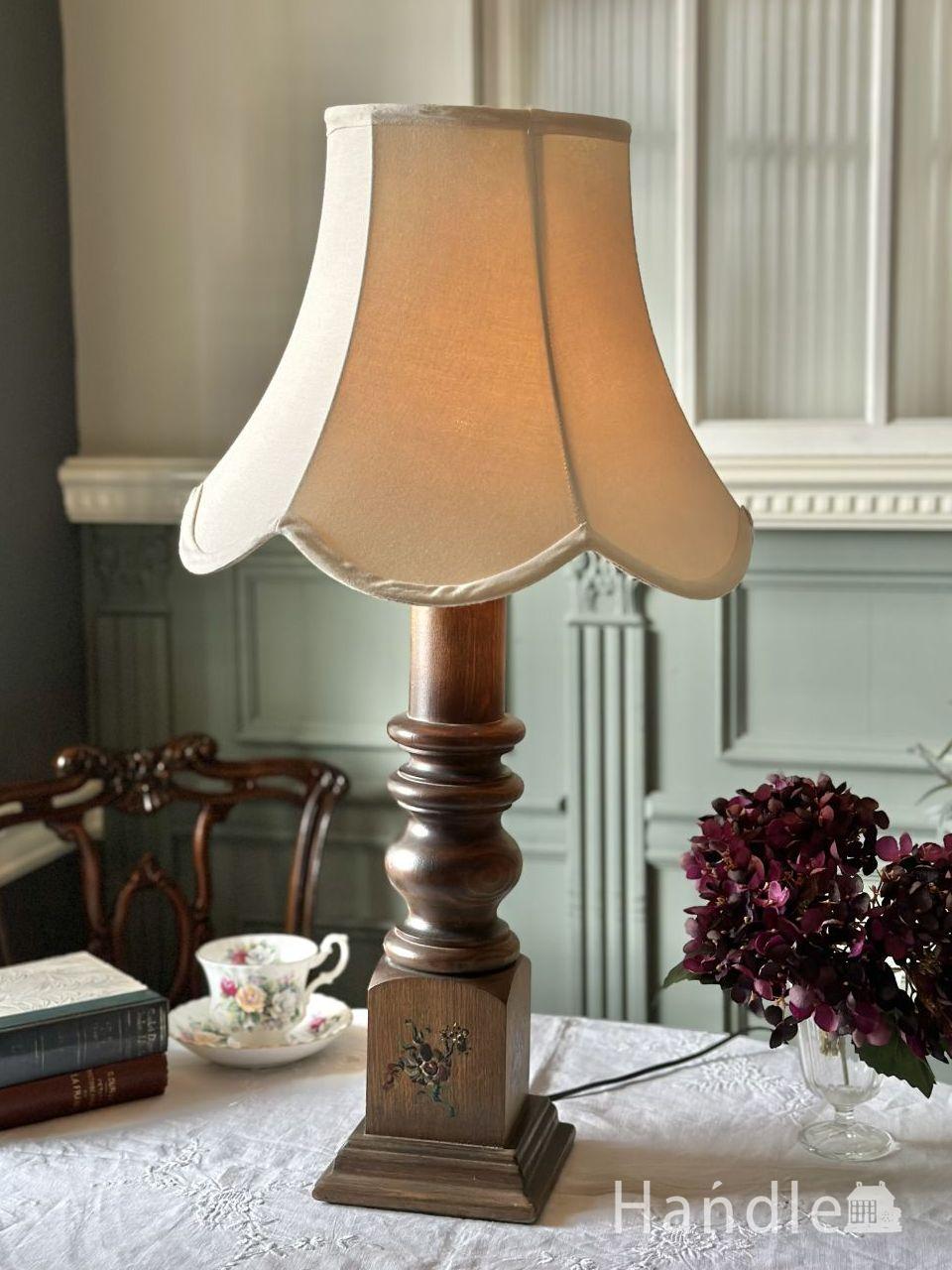 英国アンティーク 木製ツイストのランプスタンド クリアランス 英国