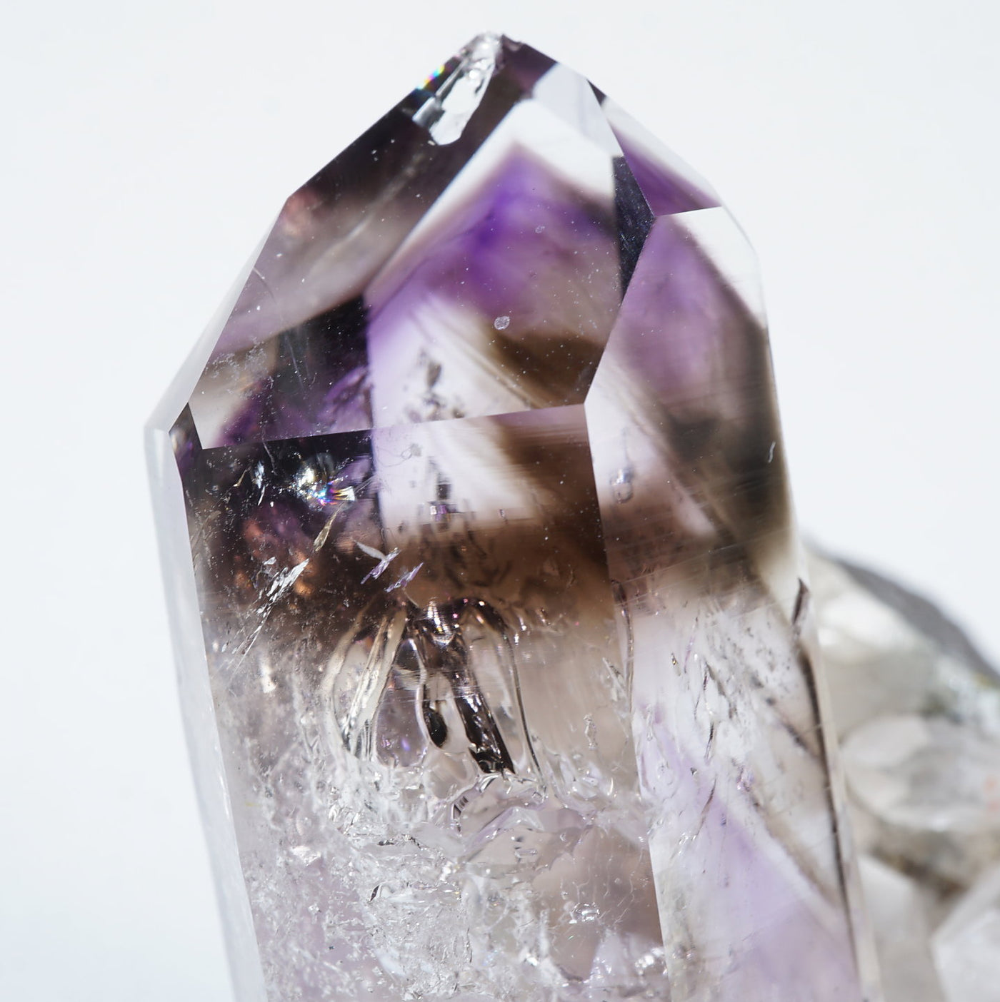 水入り》ナミビア・ブランドバーグ産 母岩付きアメシスト – 天然石