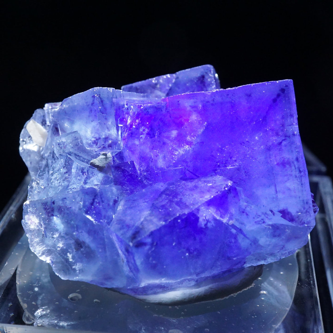 中国・内モンゴル産 フローライト – 天然石ハッピーギフト