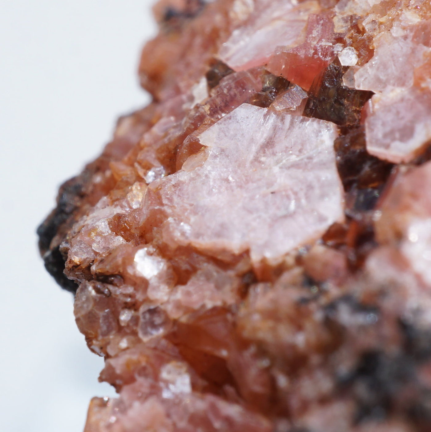 南アフリカ産 Ephesite (エフェサイト) – 天然石ハッピーギフト