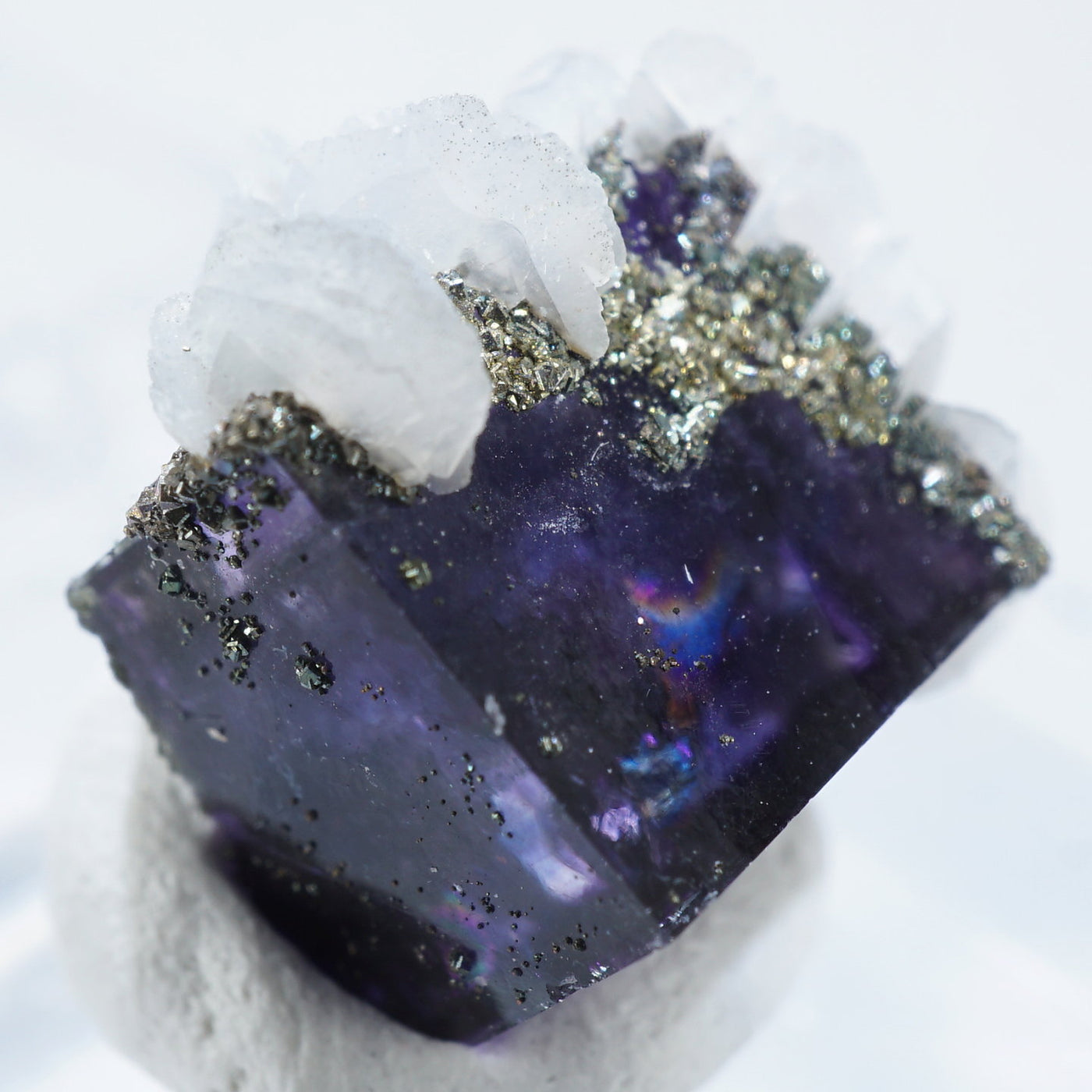 中国 ヤオガンシャン産 フローライト・水晶|ハッピーギフト – 天然石