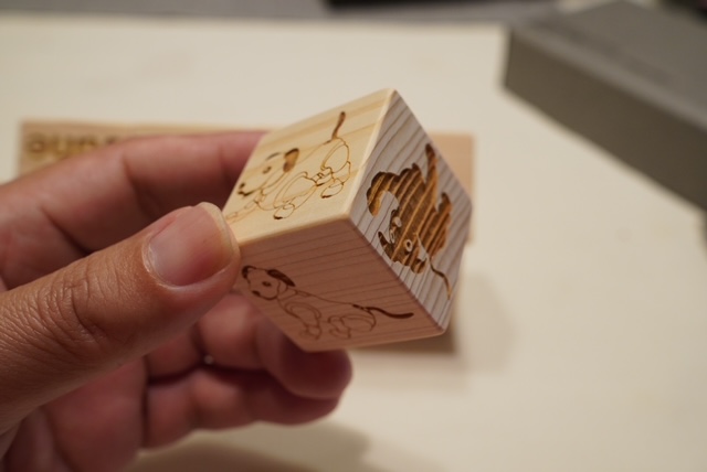 aiboグッズ紹介】aibo Wood Cube Calendar【100個限定】 | aiboの飼い