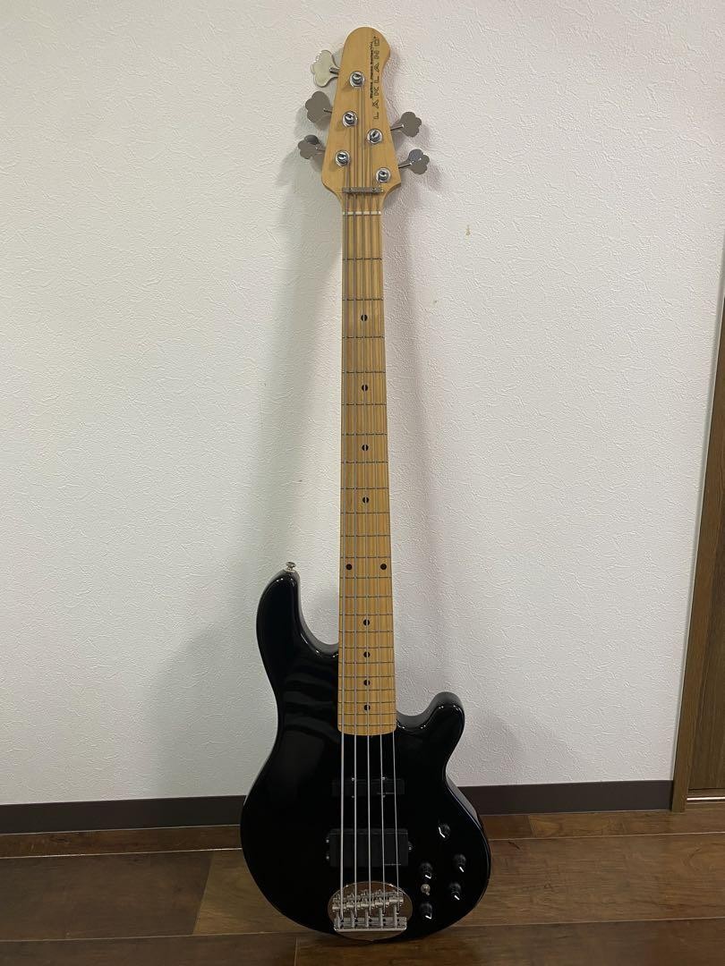 ベース Lakland Skyline Japan Series 5-String LAKLAND Skyline Japan
