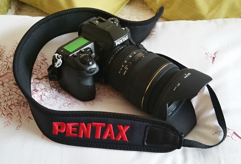 Sigma EX DG Macro 24-70mm F2.8 Lens Reviews - Sigma Lenses