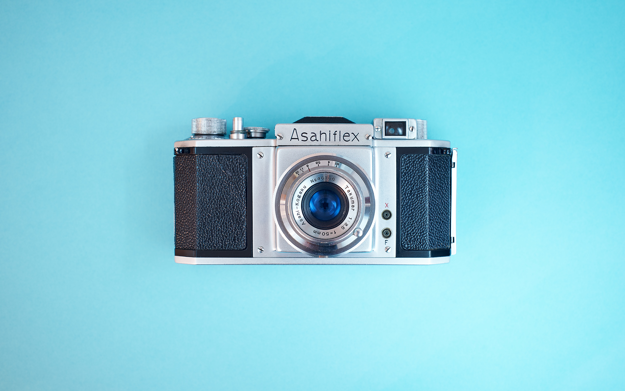 The Asahiflex - The first SLR from Japan : r/Cameras