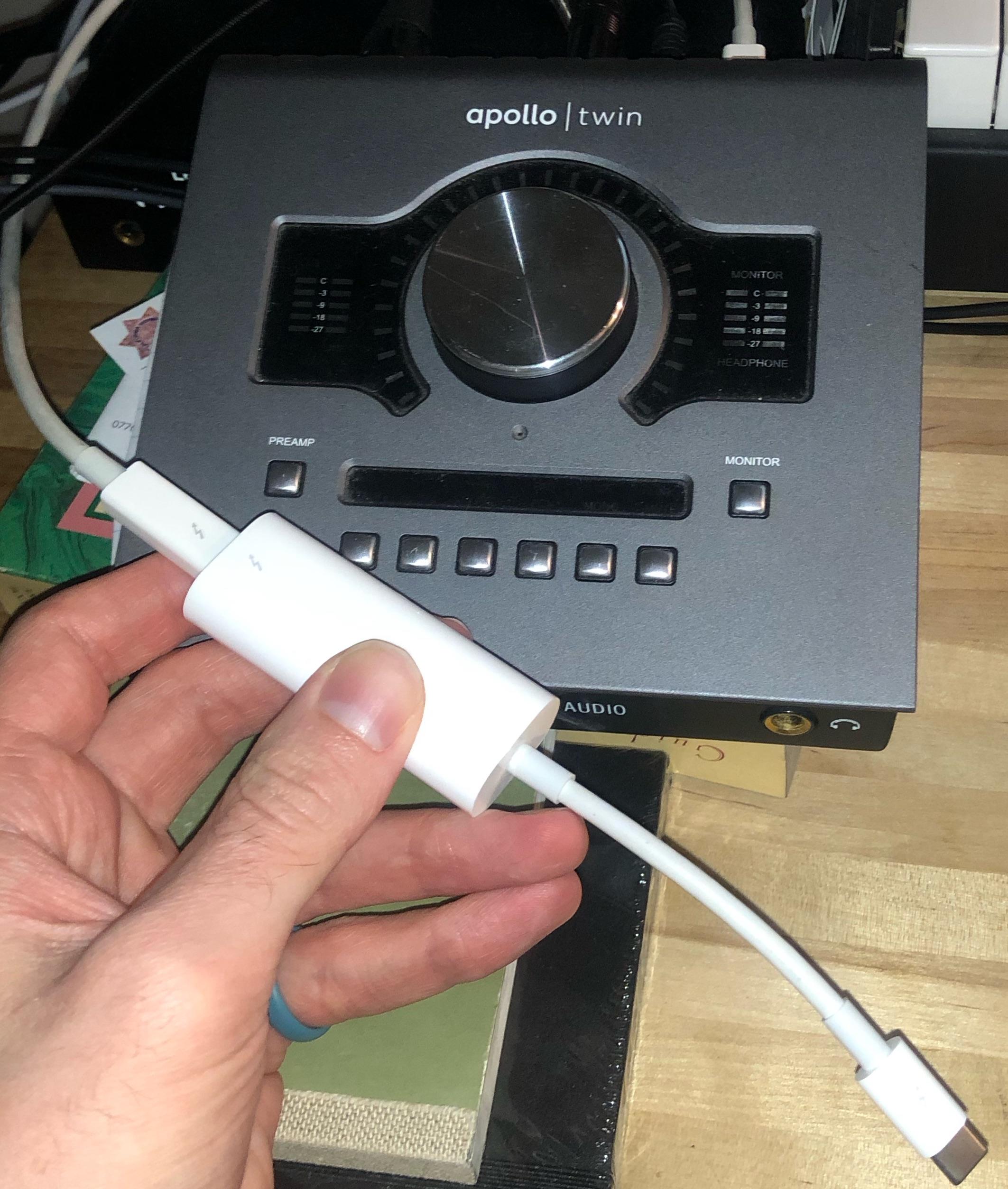 TB2 Twin を TB3 ハブに？ : r/universalaudio