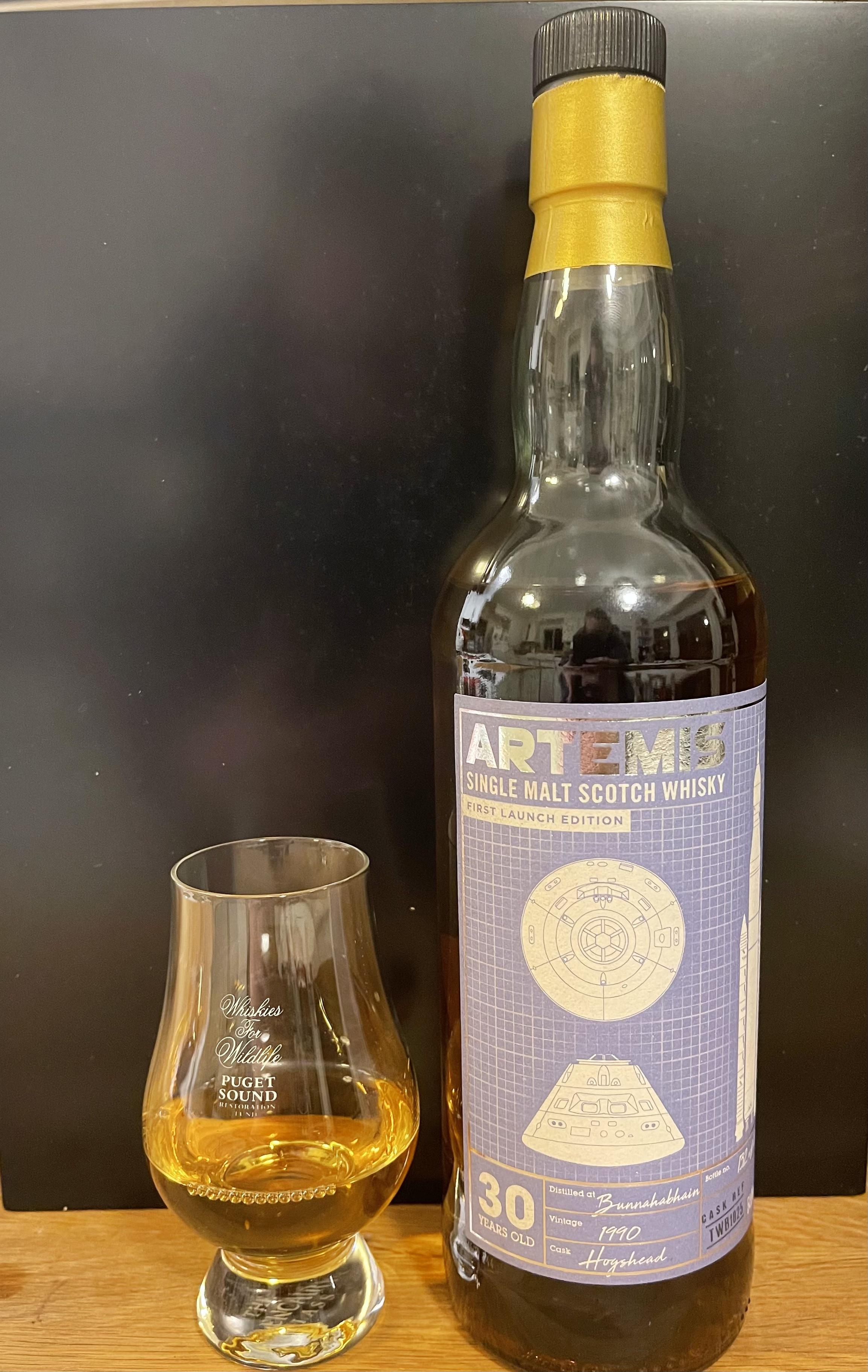 Review #1263: Bunnahabhain 30 (1990 TWB Artemis) : r/Scotch
