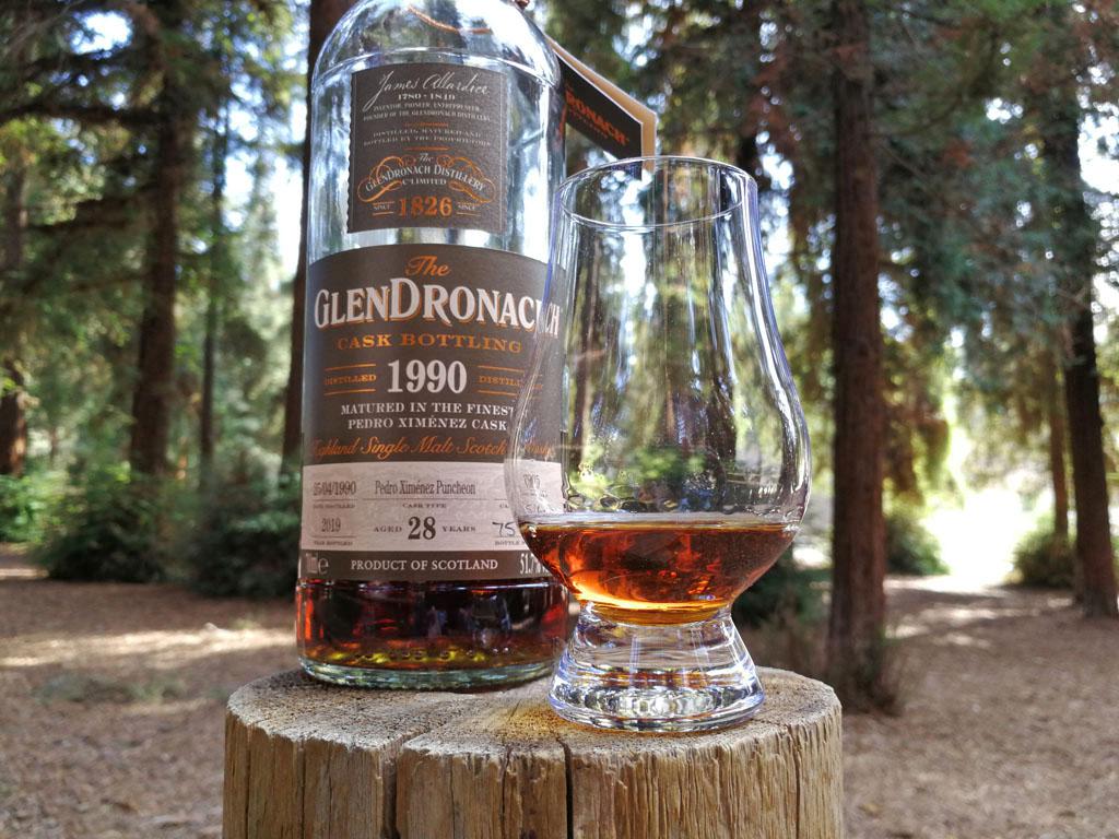Review #91 – GlenDronach 1990 Single Cask Bottling – Aged 28 Years