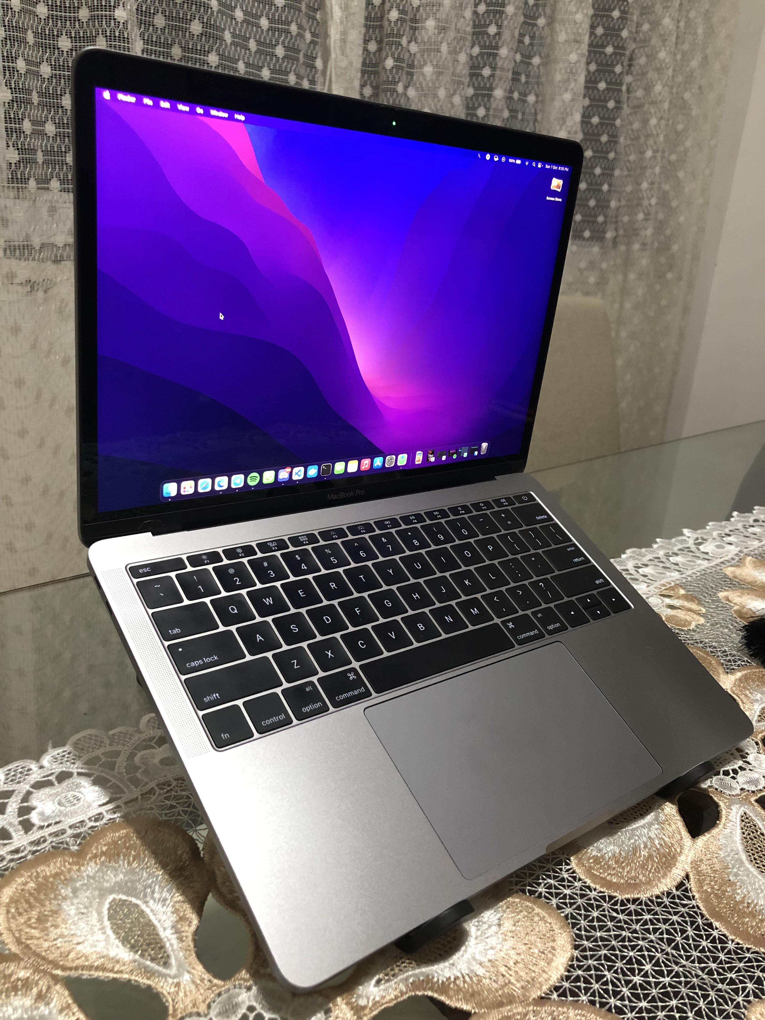 MacBookPro 2017 13.3インチ Apple MacBook Pro(13-inch, 2017, Four