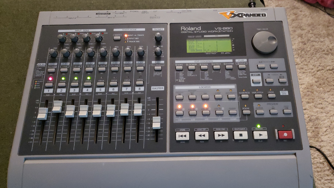 Roland vs-880 : r/Roland