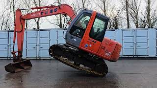 やっちゃん HITACHI ZX70-1: Fresh Chains, Ready to Get Dirty