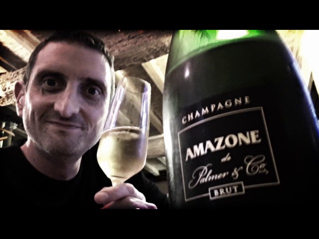 Champagne Amazone de Palmer & Co: Intense & Spicy! - YouTube